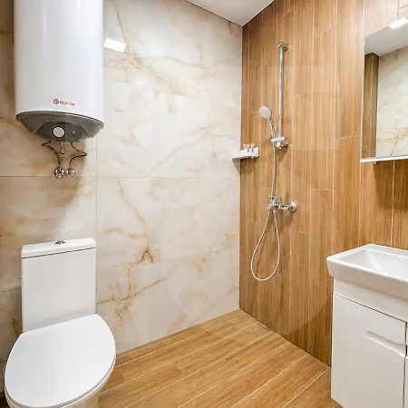 1br Golden Urban Nest With Parking Апартаменты *